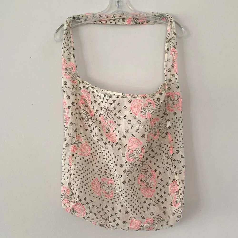 Free People Cream and Pink Floral Tote Logos Print Boho Beach Vacation Shopping